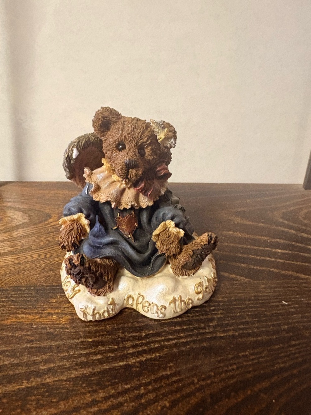 Boyd’s Bears Style 99568V Year 1998 Gwain Vintage Collectible
